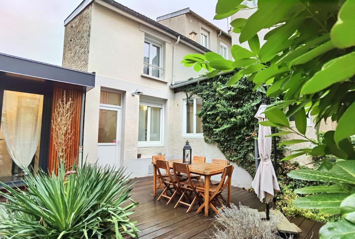 Maison De Ville Avec Terrasse Et Jardin Reims Eksteriør bilde